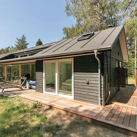 3 Bedroom In Holiday home *