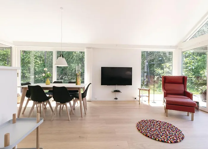 Three-bedroom In 別荘 *