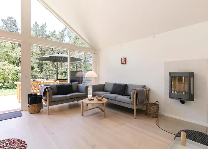 別荘 Three-bedroom In *